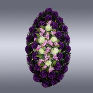 Венок ритуальный овальный фиолетовые цветы